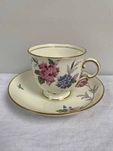 Vintage 1940s royal - vintage,