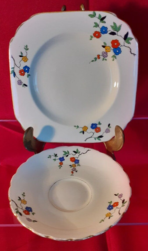 Beautiful pair tuscan china - beautiful,