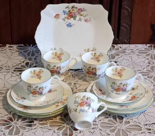 Ivory floral cottage style art - floral,