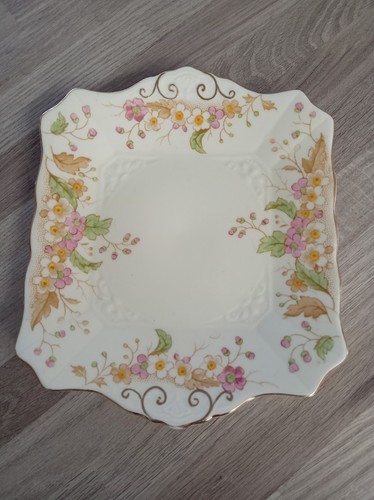 Vintage square plant tuscan - square,