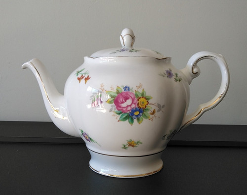 Vintage plant tuscan fine bone - fine,